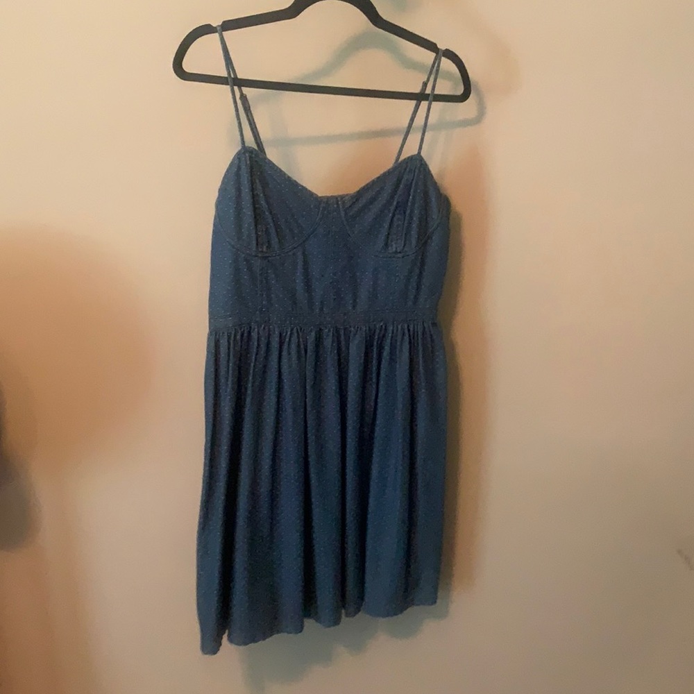 FREE PEOPLE. stretchy back; can fit M-L